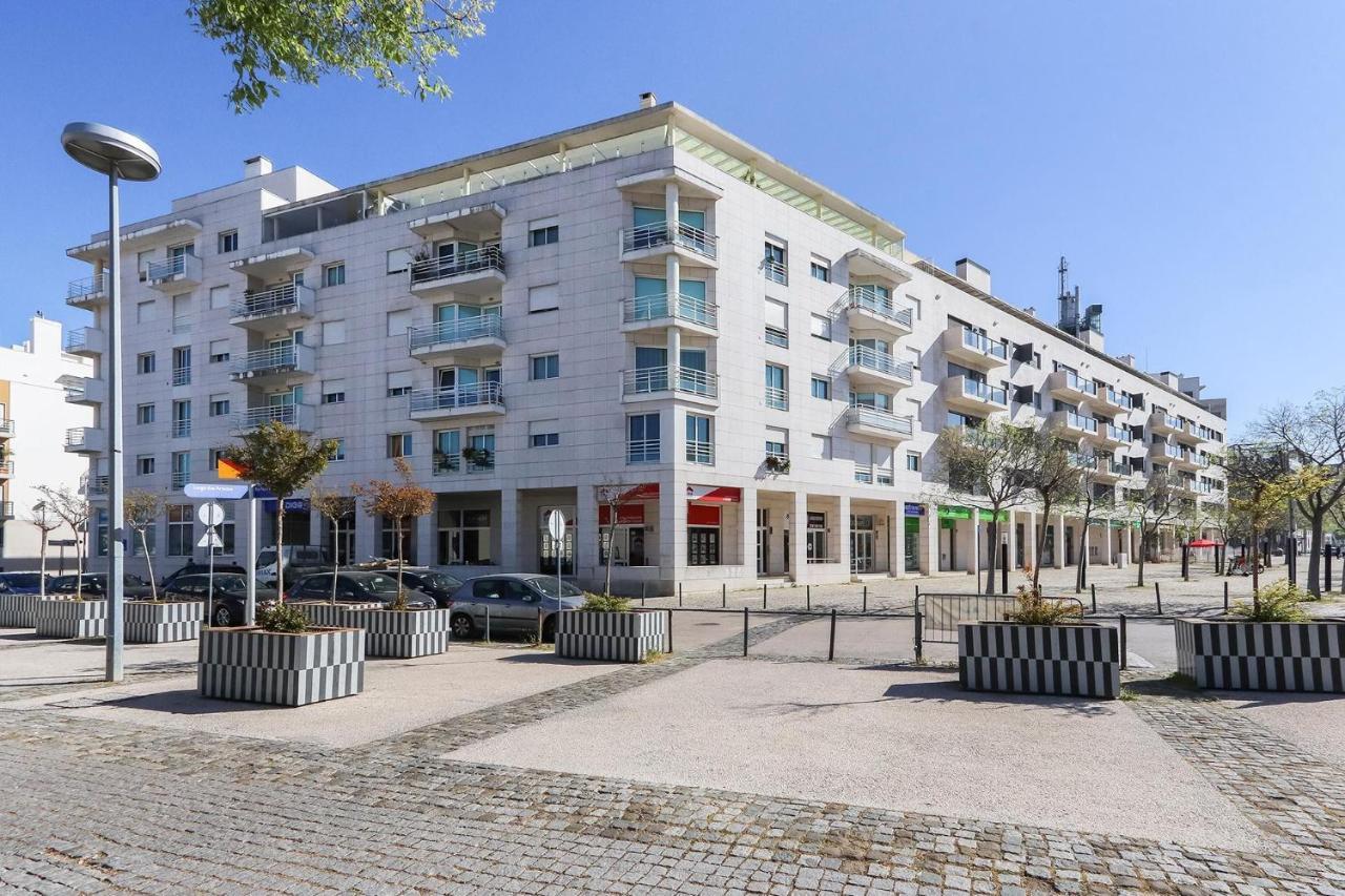 Ferienwohnung Expo Delight By Homing Lissabon Exterior foto